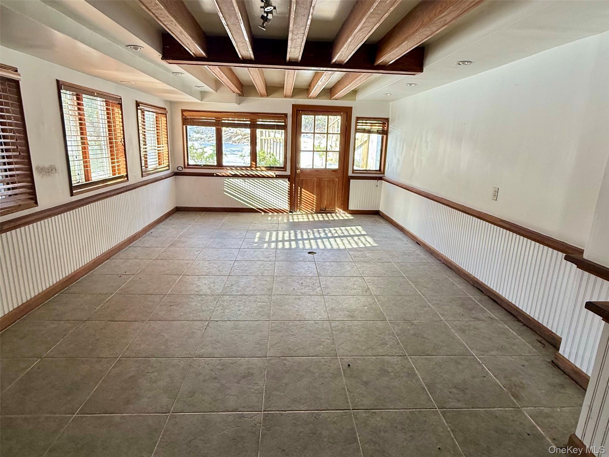 #5 photo, 39 Cedar Drive, Shinnecock , NY 11968