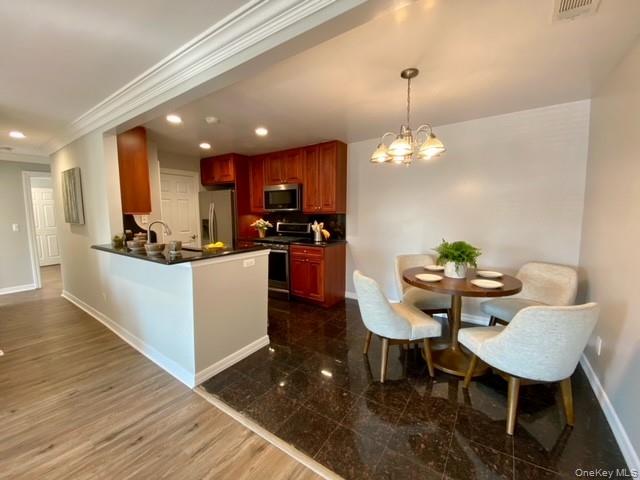 #3 photo, 2304 Vista View Drive, 東長島 Farmingville , NY 11738