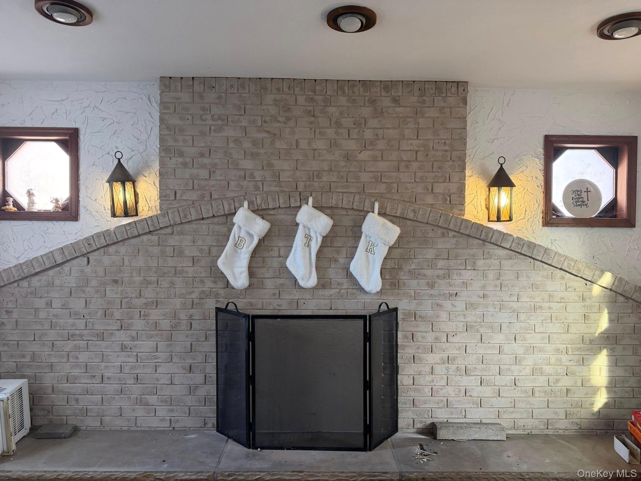 #17 photo, 5 Denise Drive, East Patchogue , NY 11772