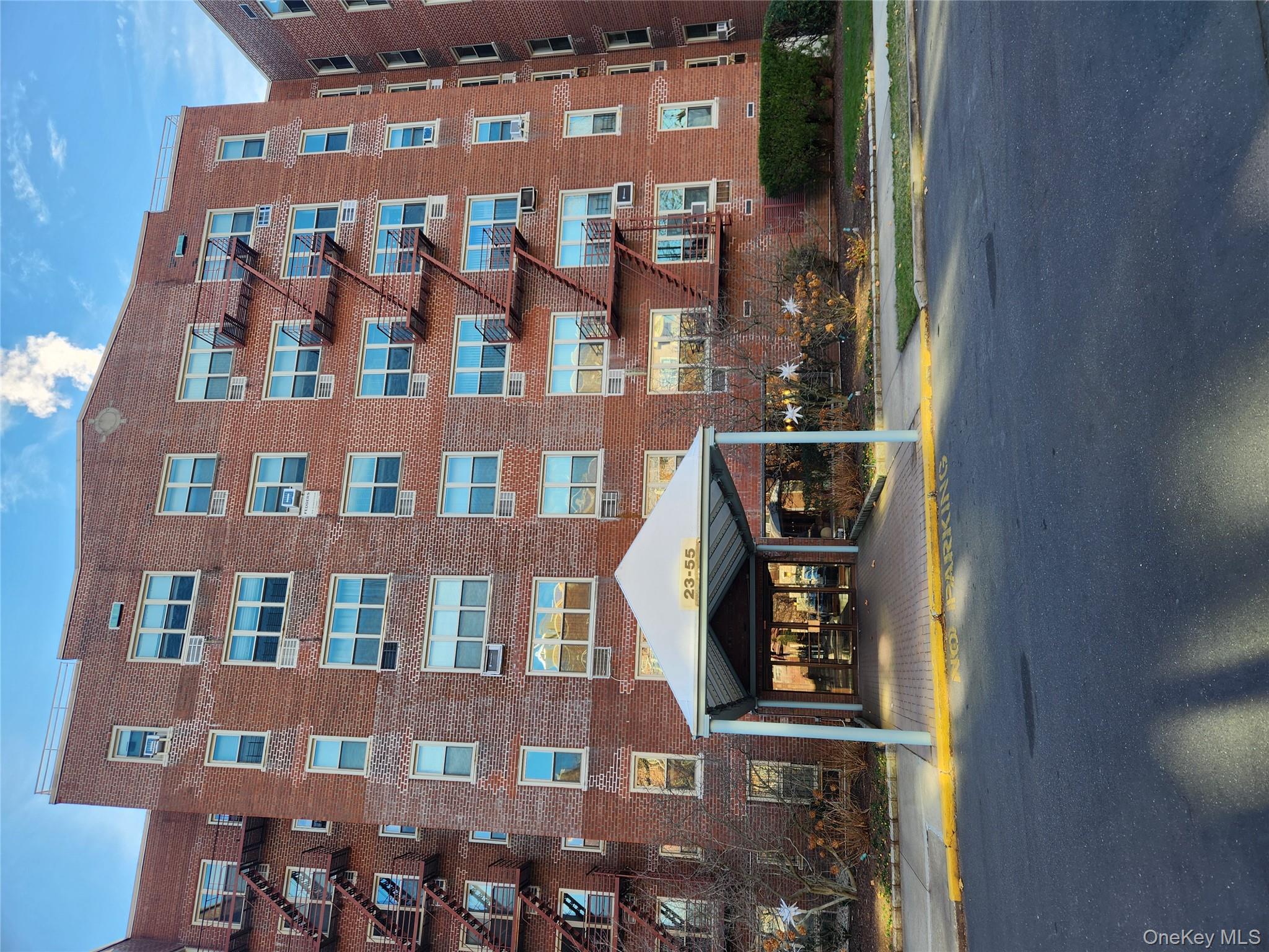 #1 photo, 23-55 Bell Boulevard, 皇后區 貝塞 Bayside , NY 11360