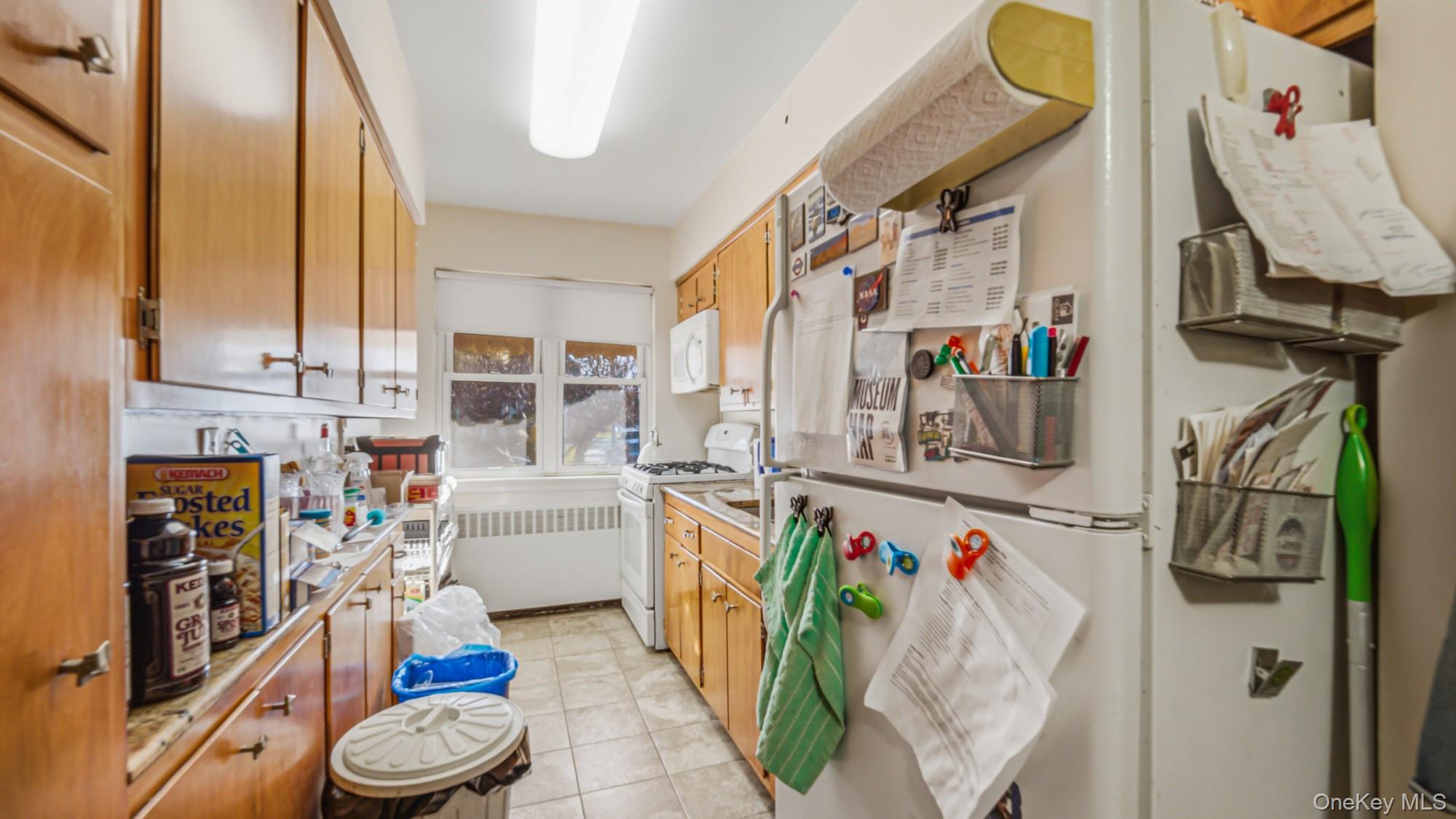 #8 photo, 14101 Jewel Avenue, Flushing , NY 11367