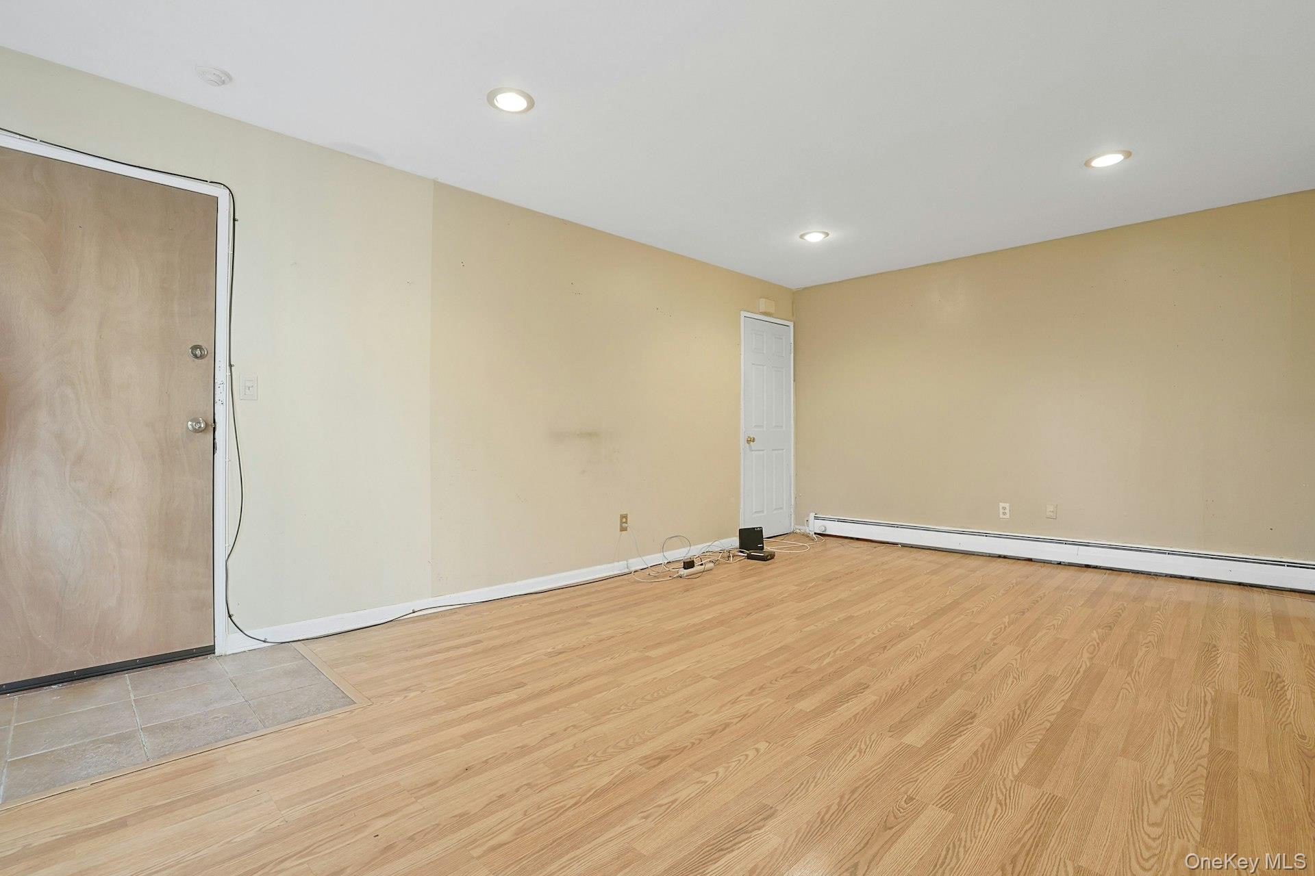 #6 photo, 205 Sneden Place, Spring Valley , NY 10977