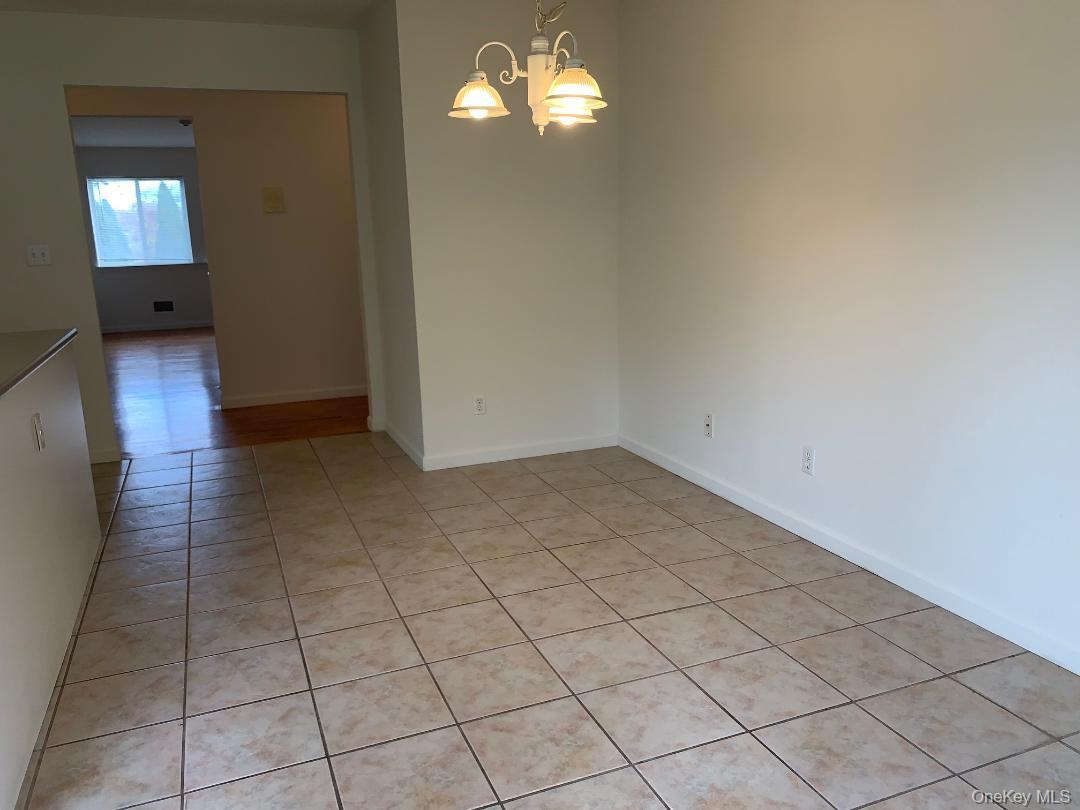 #4 photo, 25 College Avenue, Nanuet , NY 10954