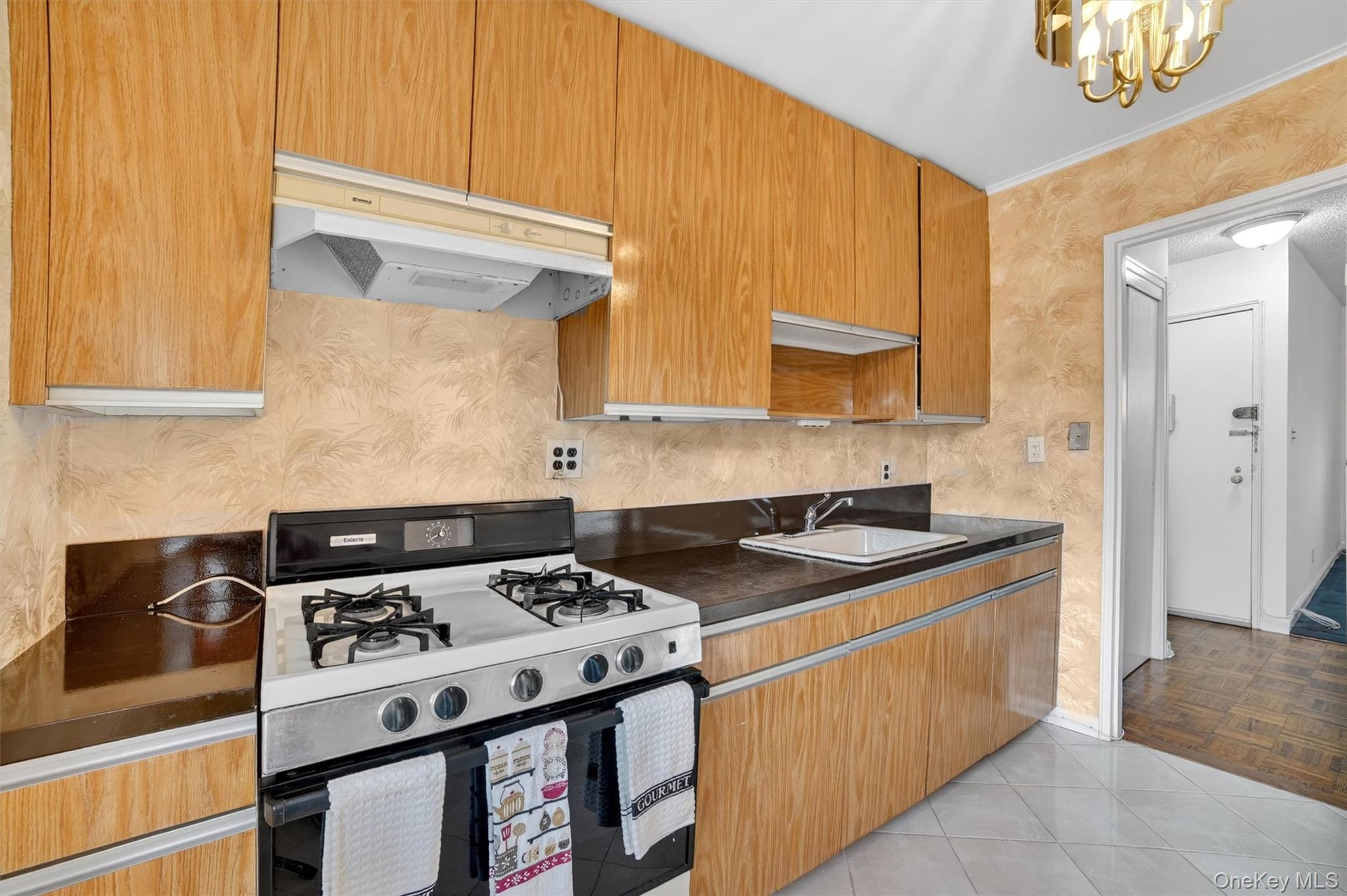 #20 photo, 10 Dehaven Drive, Yonkers , NY 10703