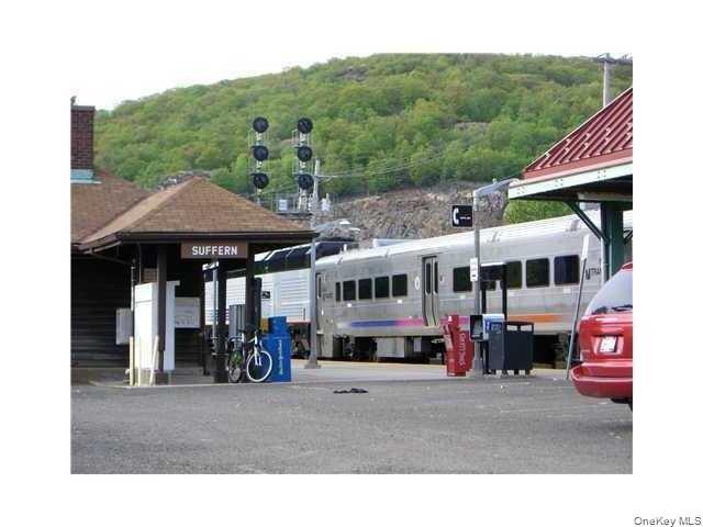 #15 photo, 18 Pavilion Ridge Way, Suffern , NY 10901