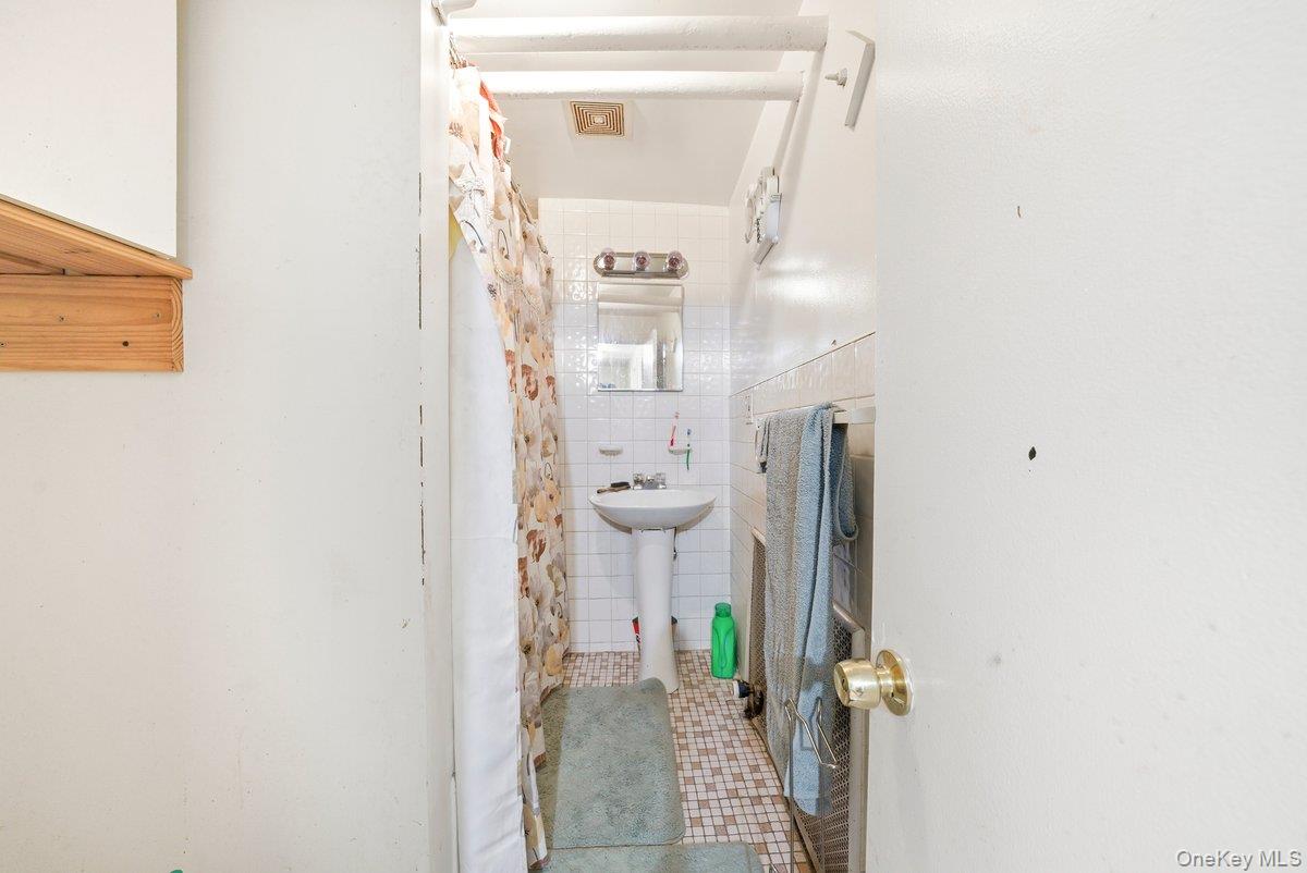 #10 photo, 42 Paula Avenue, Yonkers , NY 10704