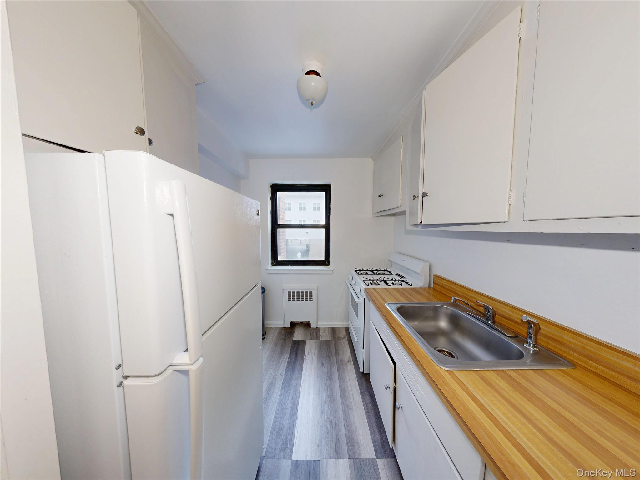 #9 photo, 61 White Oak Street, New Rochelle , NY 10801