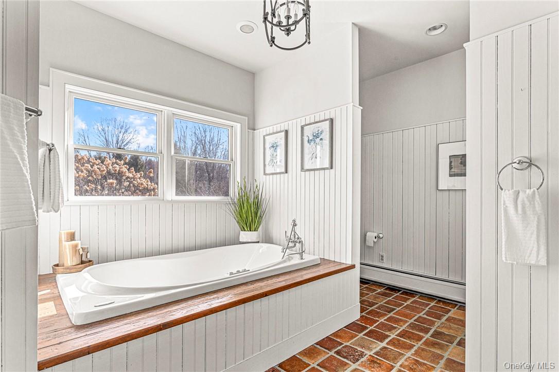 #20 photo, 4431 Route 44, Millbrook , NY 12545