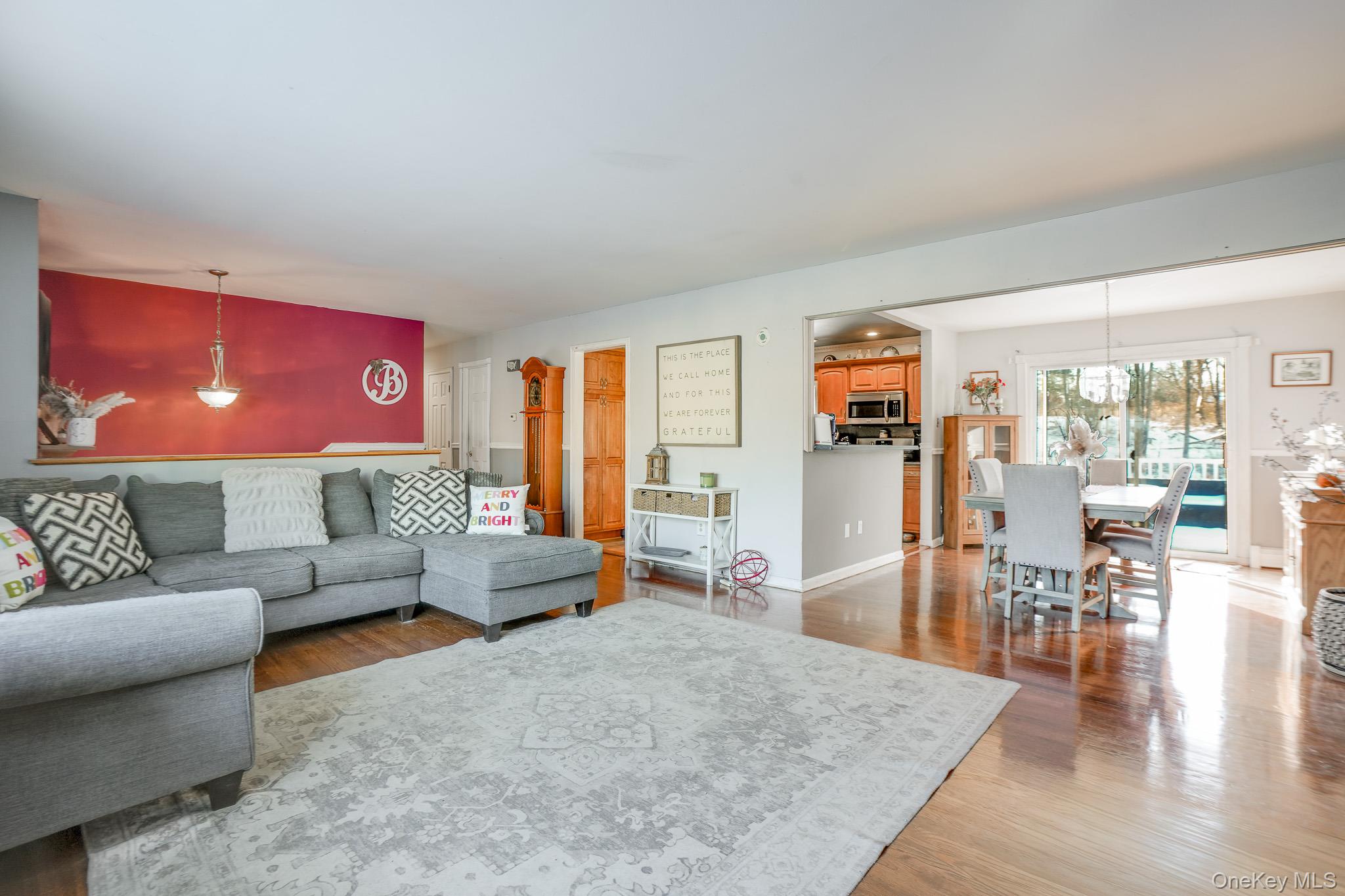 #7 photo, 7 Russ Place, 紐約州 Wappingers Falls , NY 12590