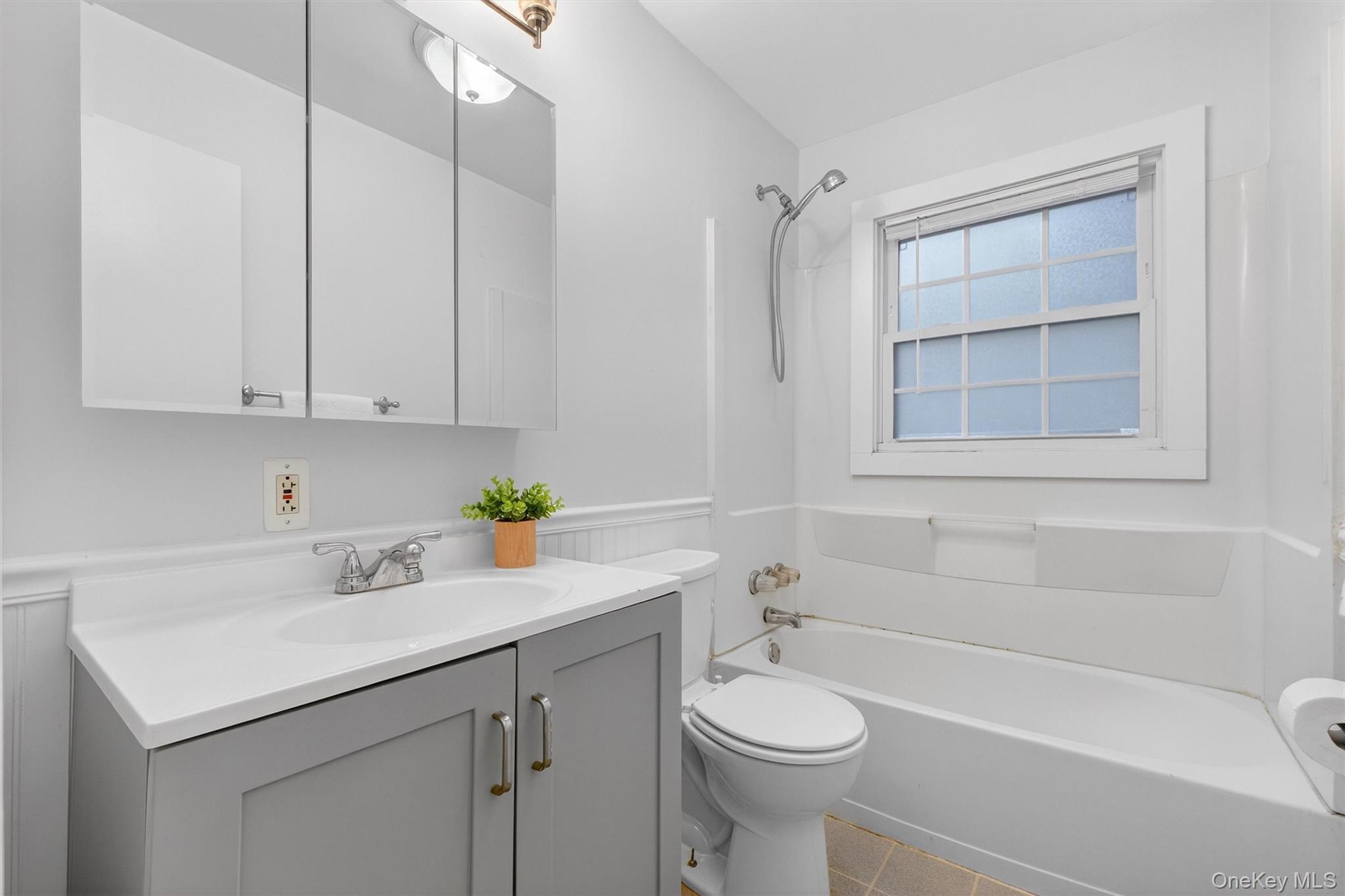 #14 photo, 34 Alpine Drive, Wappingers Falls , NY 12590