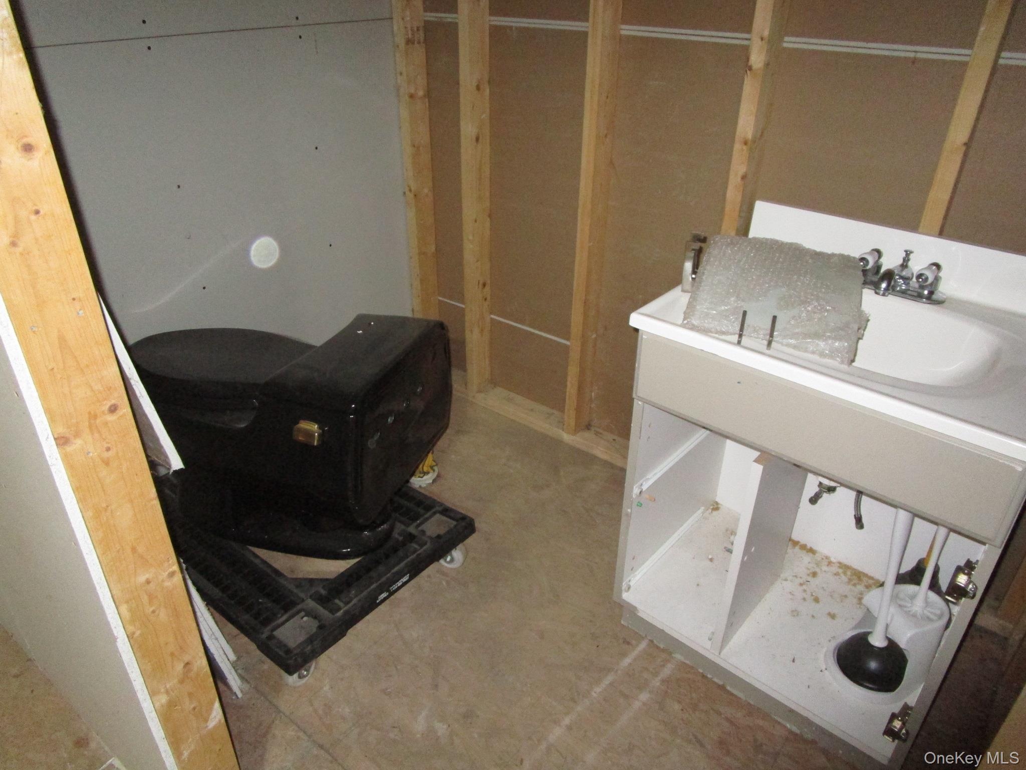 #10 photo, 11 Old Celery Avenue, New Hampton , NY 10958