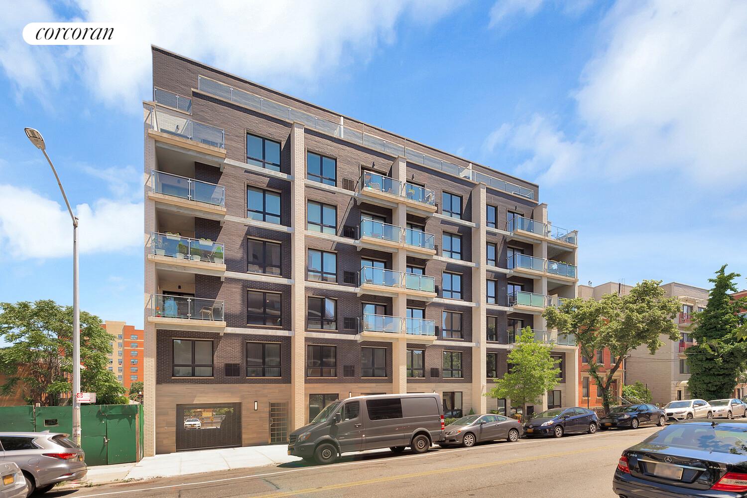 #8 photo, Astoria, קווינס Astoria , NY 11106