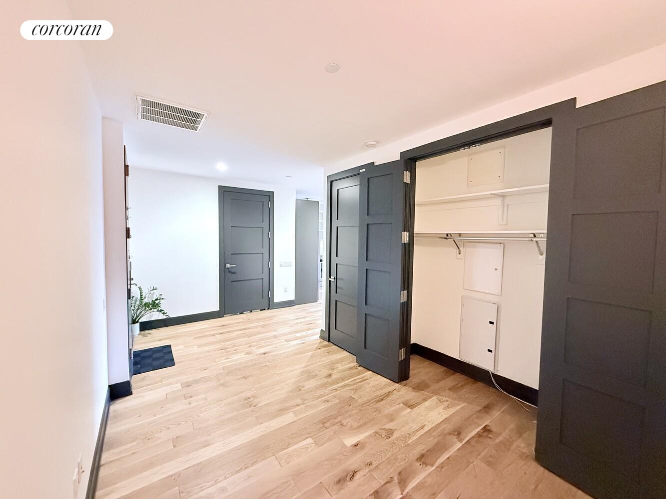 #7 photo, 10 MONTIETH Street, הברונקס Bushwick , NY 11206