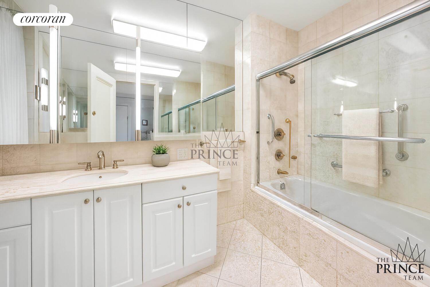 #11 photo, 480 PARK Avenue, מנהטן Midtown East , NY 10022