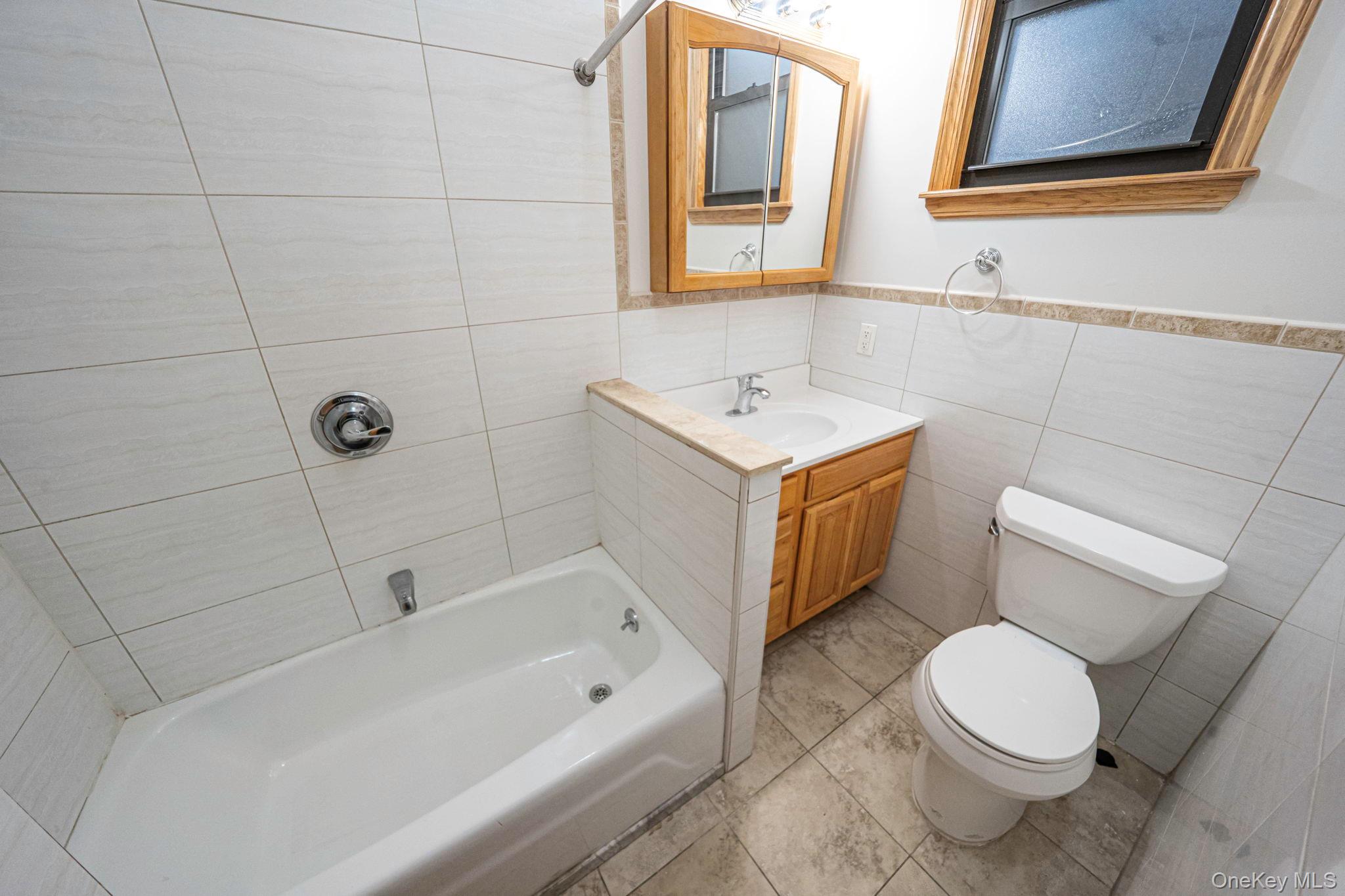 #11 photo, 42 North Village Avenue, Rockville Centre , NY 11570