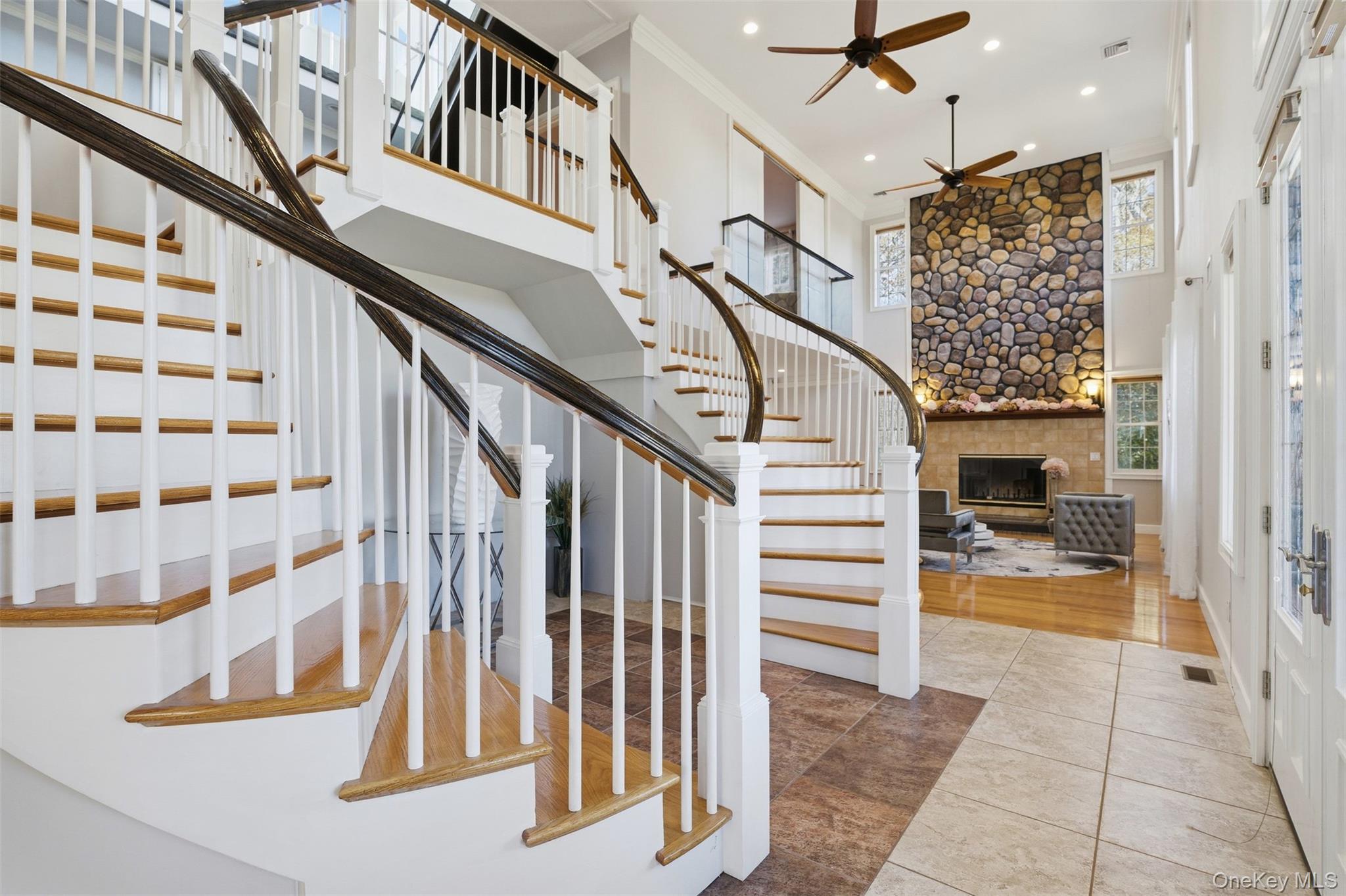 #18 photo, 33A Newtown Road, সাফোক কাউন্টি Hampton Bays , NY 11946