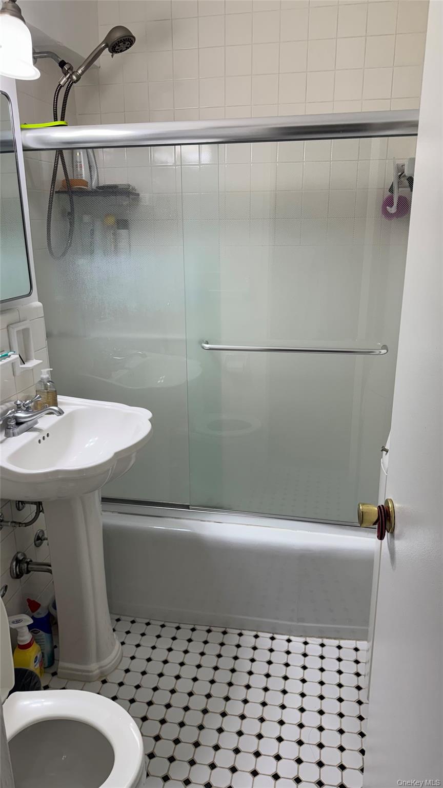 #14 photo, 220-55 46TH Avenue, Bayside , NY 11361