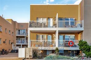 #3 photo, 251 W Broadway, Long Beach , NY 11561