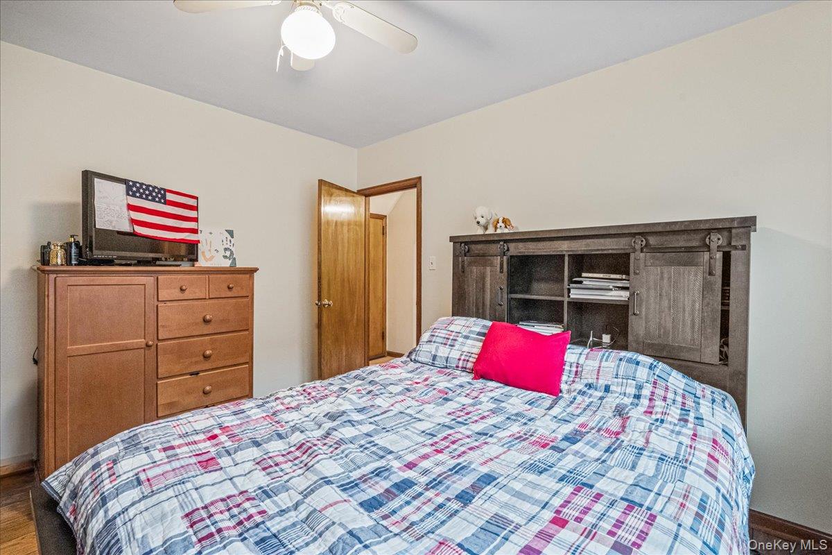 #13 photo, 15411 Willets Point Boulevard, Whitestone , NY 11357