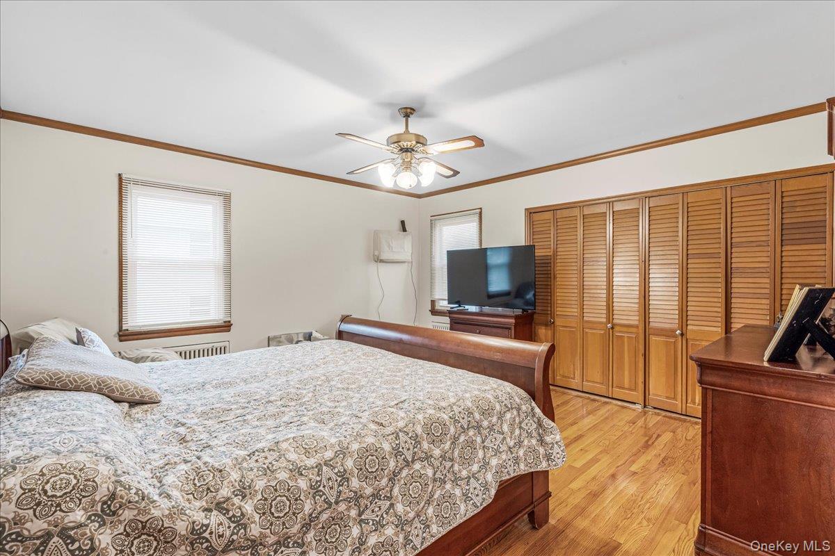 #15 photo, 15411 Willets Point Boulevard, Whitestone , NY 11357