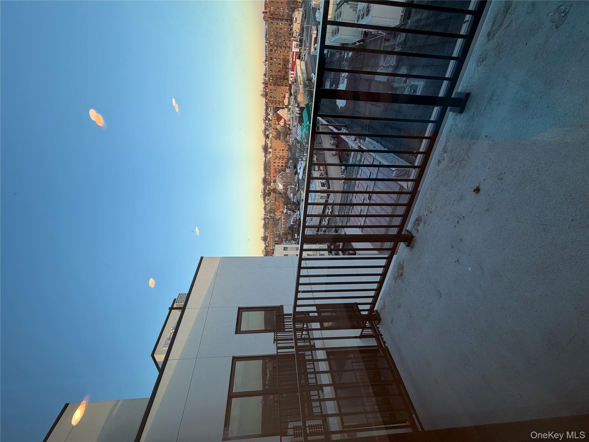 #7 photo, 150-02 Northern Boulevard, Flushing , NY 11354