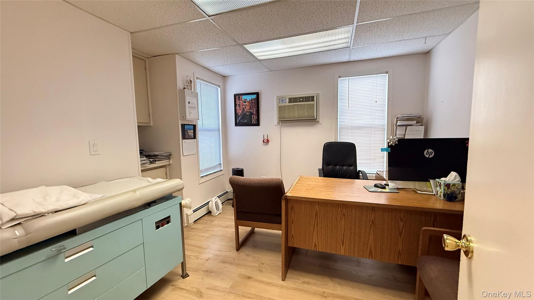 #11 photo, 982 Roanoke Avenue, Riverhead , NY 11901