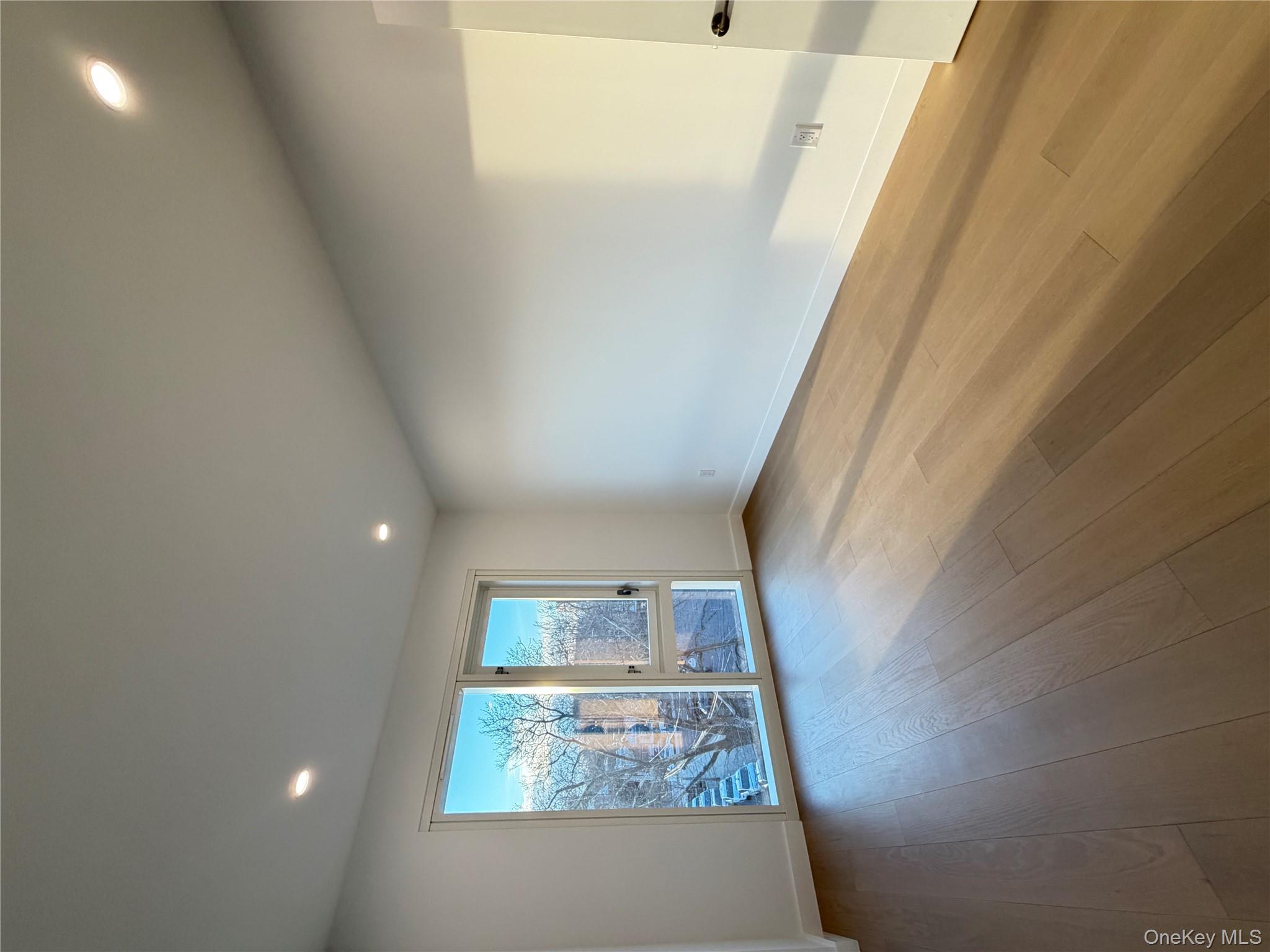 #4 photo, 150-02 Northern Boulevard, Flushing , NY 11354