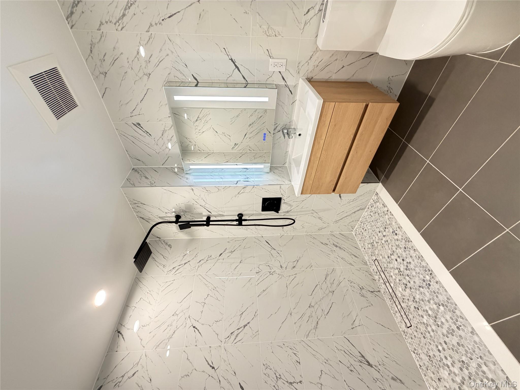 #5 photo, 150-02 Northern Boulevard, Flushing , NY 11354