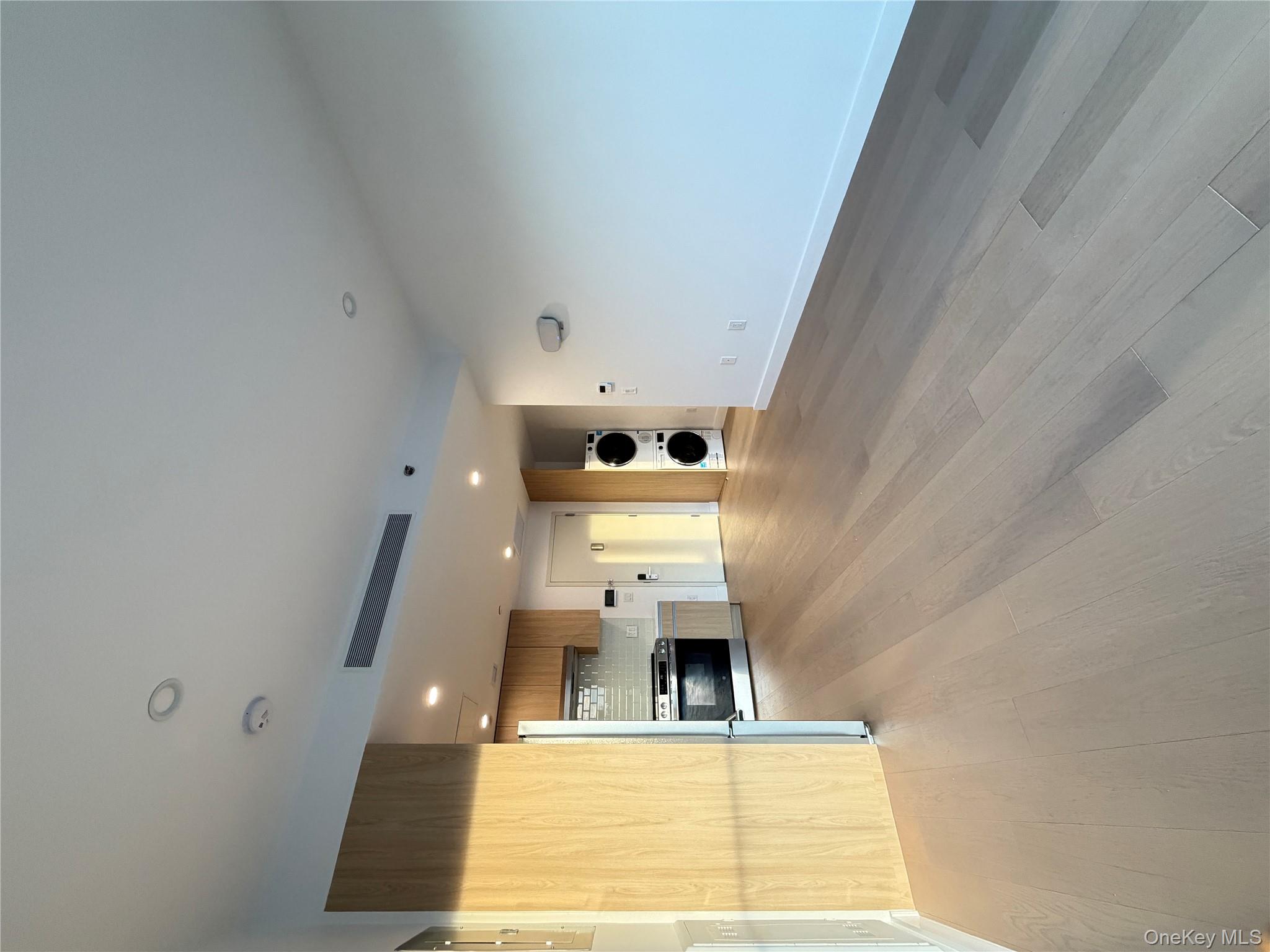 #8 photo, 150-02 Northern Boulevard, Flushing , NY 11354