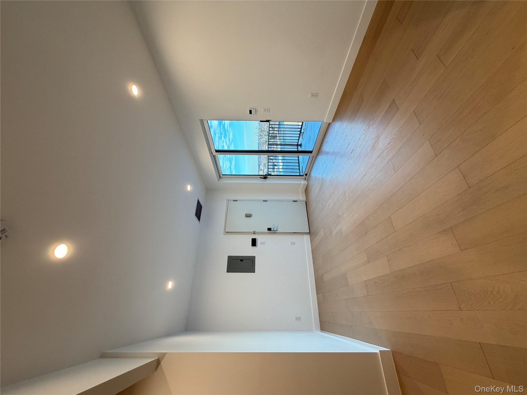 #10 photo, 150-02 Northern Boulevard, Flushing , NY 11354