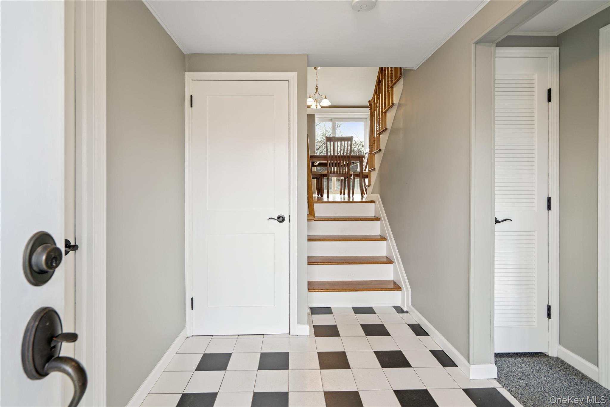 #4 photo, 246 W 10th Street, Deer Park , NY 11729