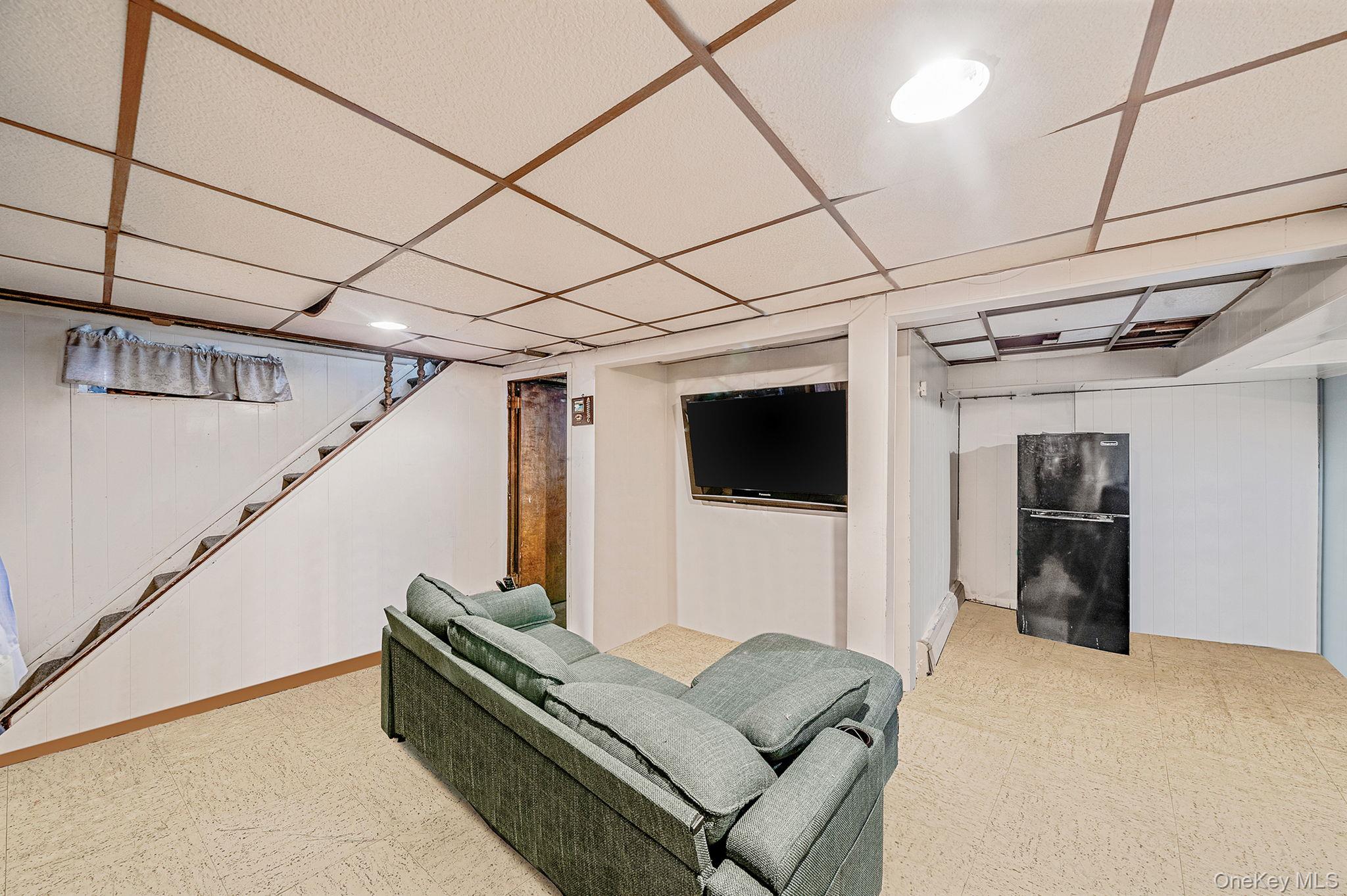 #18 photo, 64 E Chester Street, Valley Stream , NY 11580