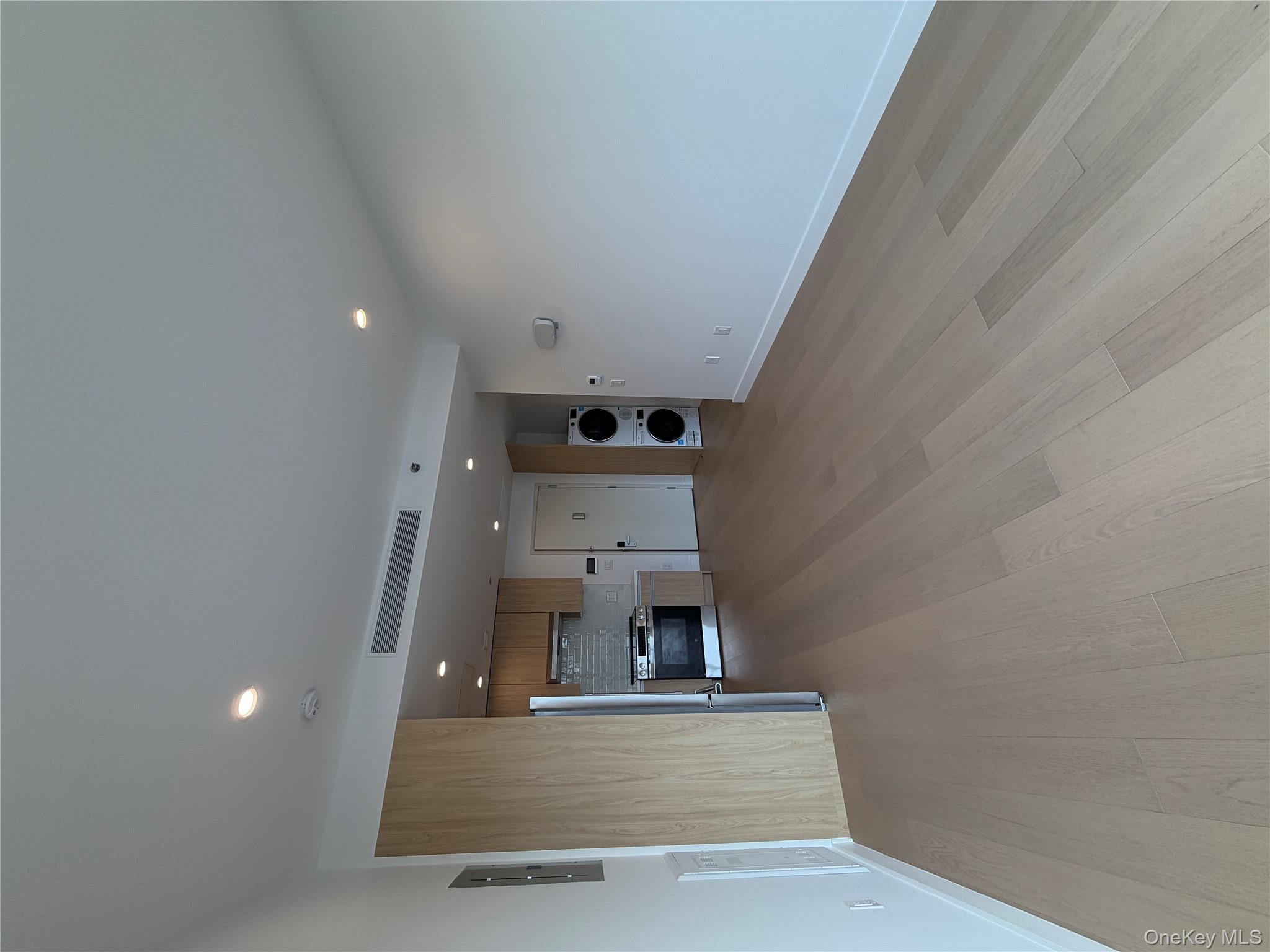 #4 photo, 150-02 Northern Boulevard, 法拉盛 Flushing , NY 11354