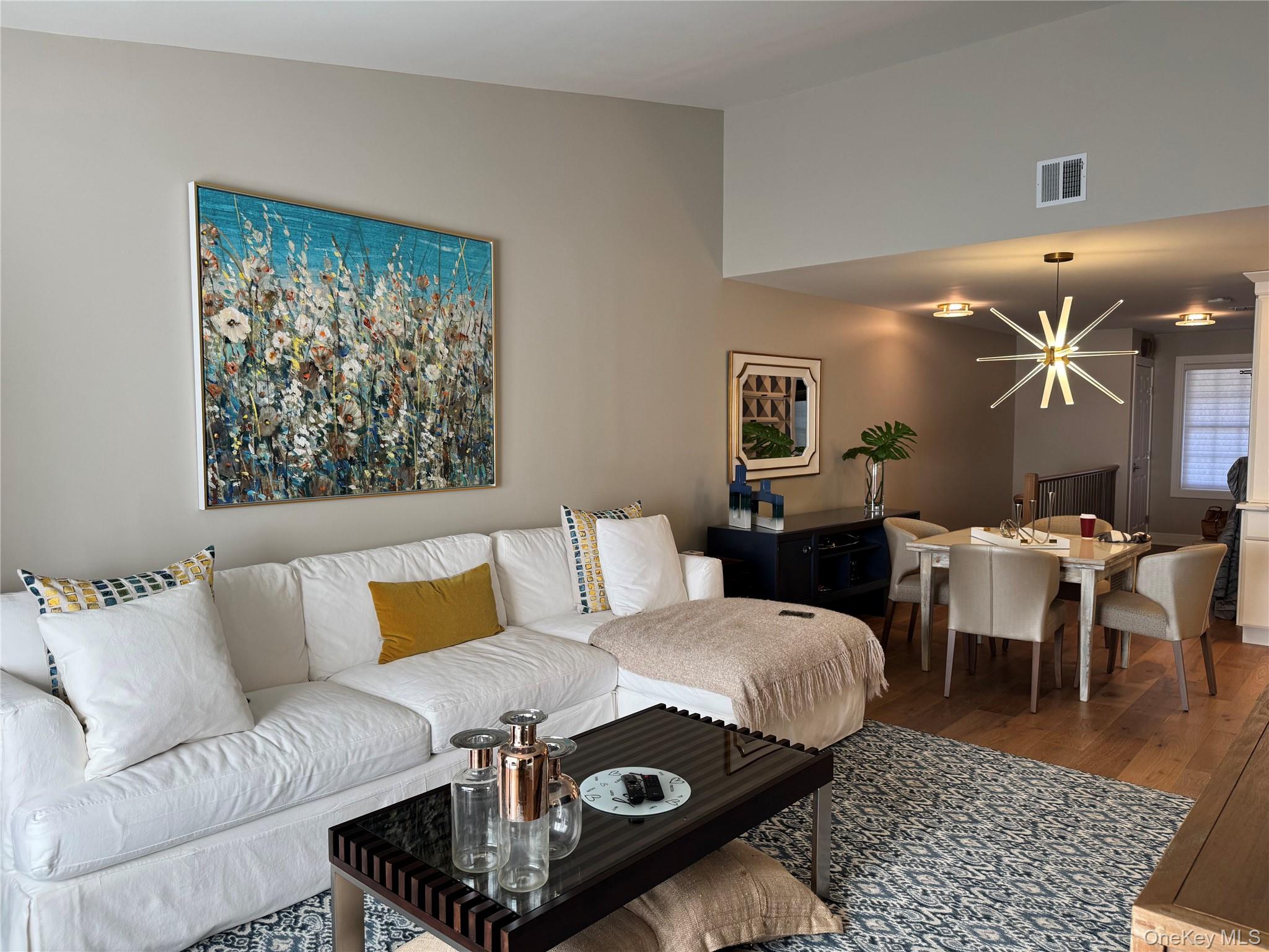 #3 photo, 910 Altessa Boulevard, Melville , NY 11747