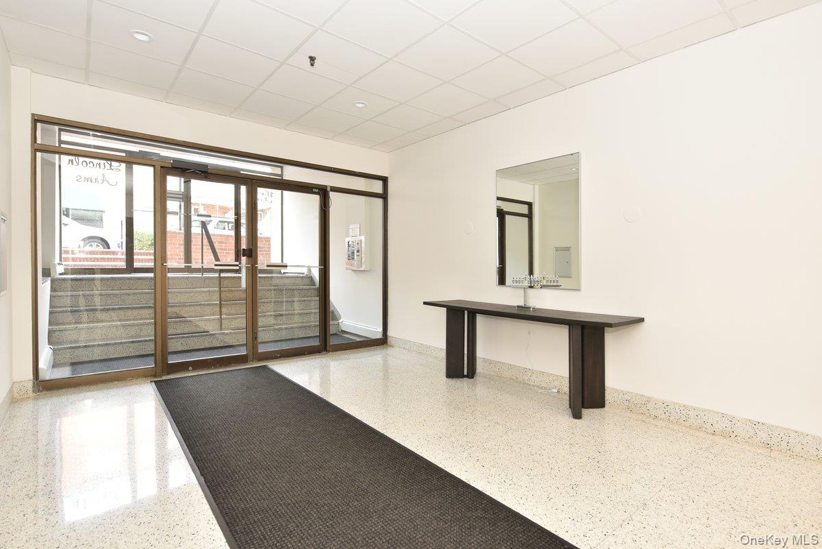 #14 photo, 101 Lincoln Avenue, 長島 Mineola , NY 11501