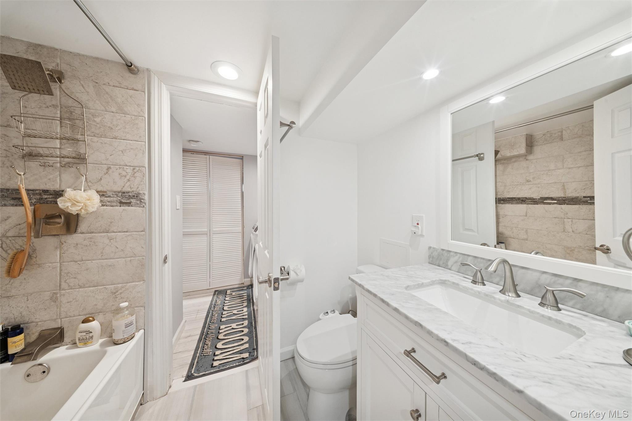 #17 photo, 484 18th Street, West Babylon , NY 11704