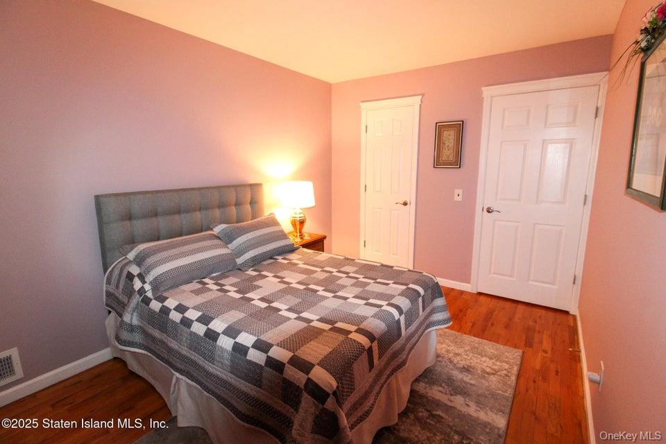 #12 photo, 135 Freedom ave, Staten Island , NY 10314