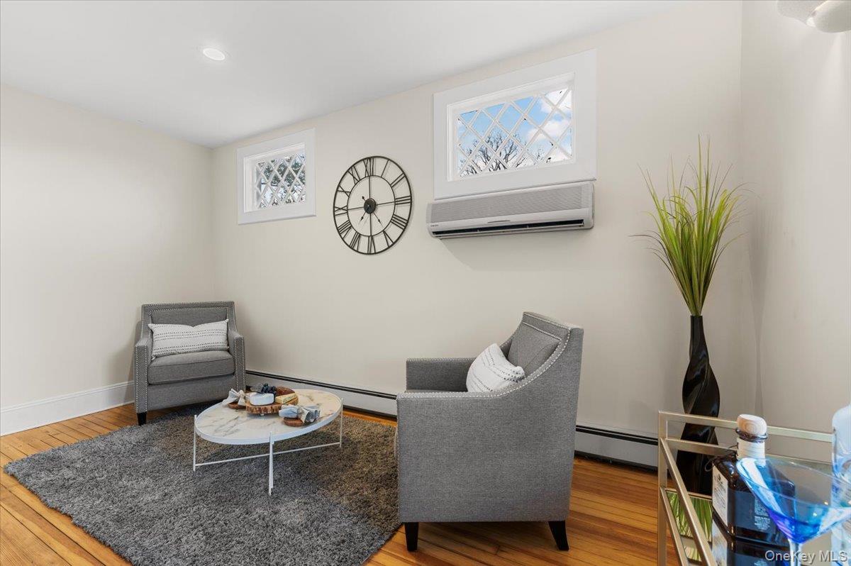 #14 photo, 68 Carlton Avenue, 長島 華盛頓港 Port Washington , NY 11050