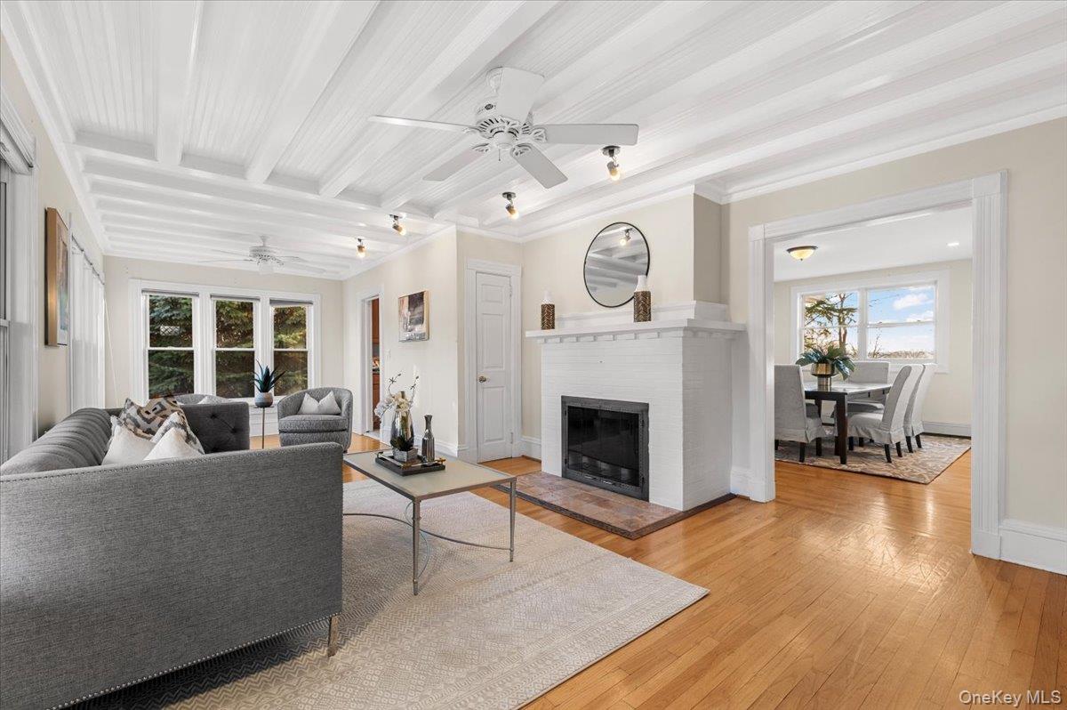 #7 photo, 68 Carlton Avenue, 長島 華盛頓港 Port Washington , NY 11050