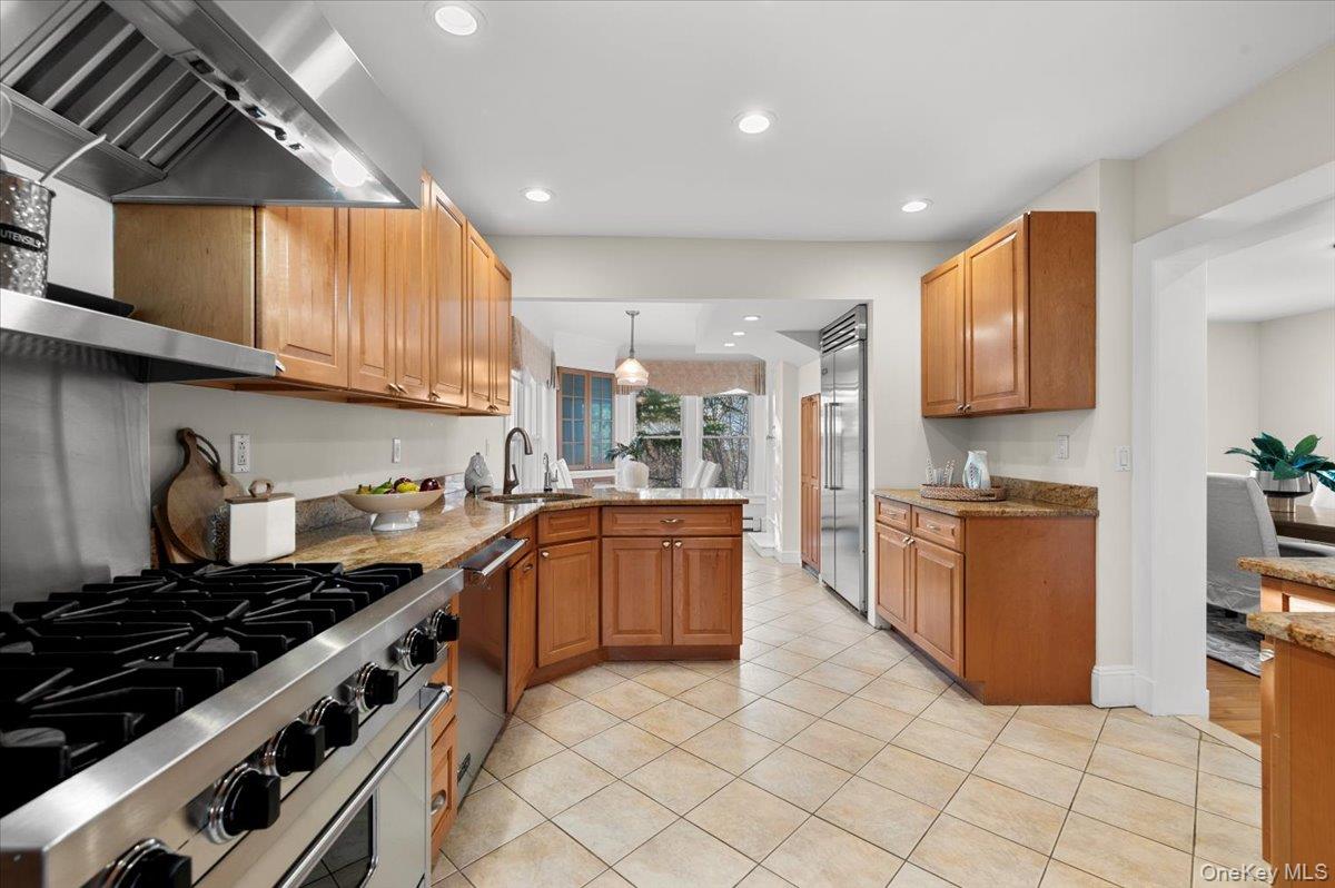 #8 photo, 68 Carlton Avenue, 長島 華盛頓港 Port Washington , NY 11050