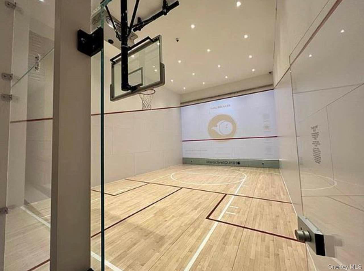 #9 photo, 138 Willoughby Street, Brooklyn , NY 11201