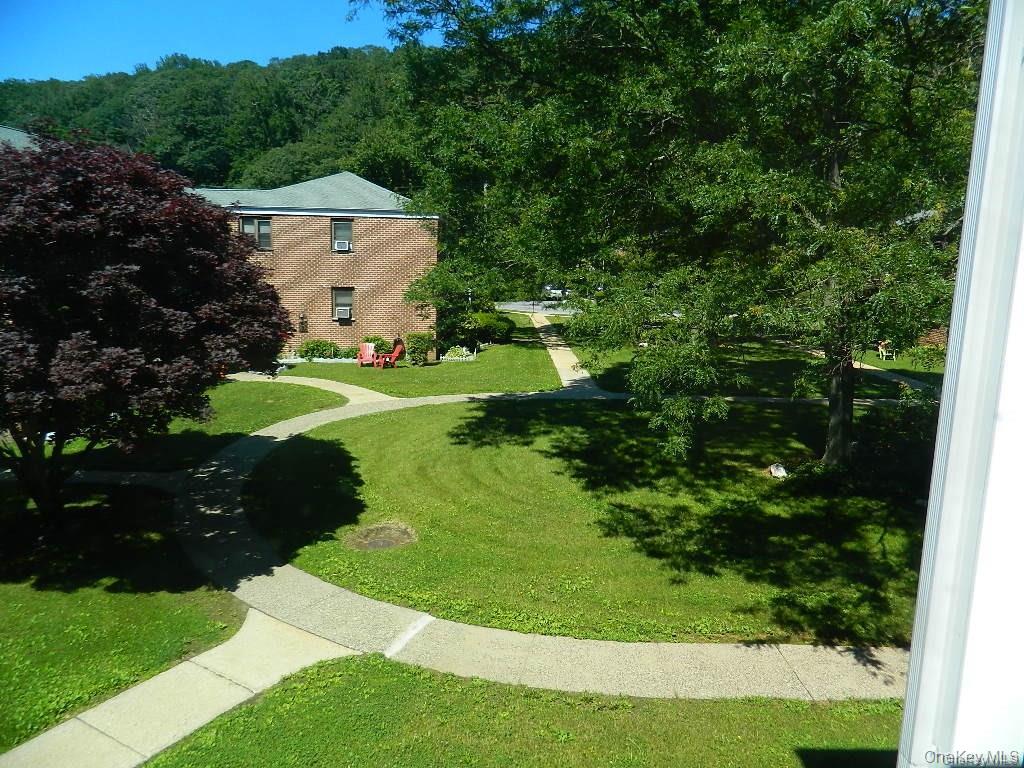 #9 photo, 22 Lawrence Drive, White Plains , NY 10603