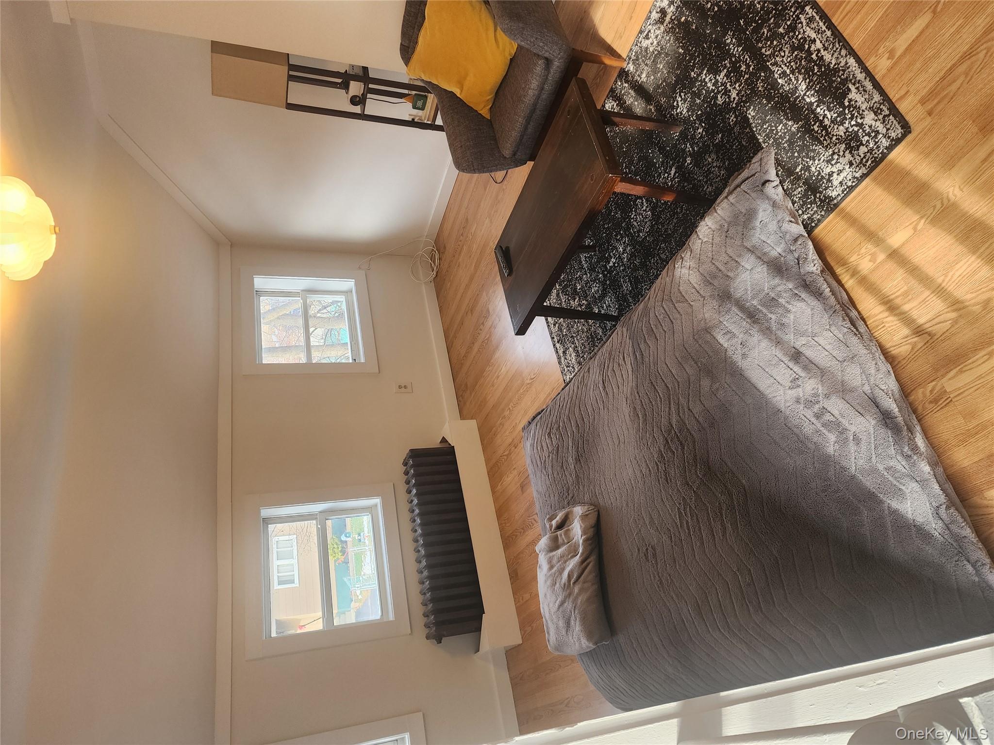 #6 photo, 20 S Elm Street, 뉴욕주 Beacon , NY 12508