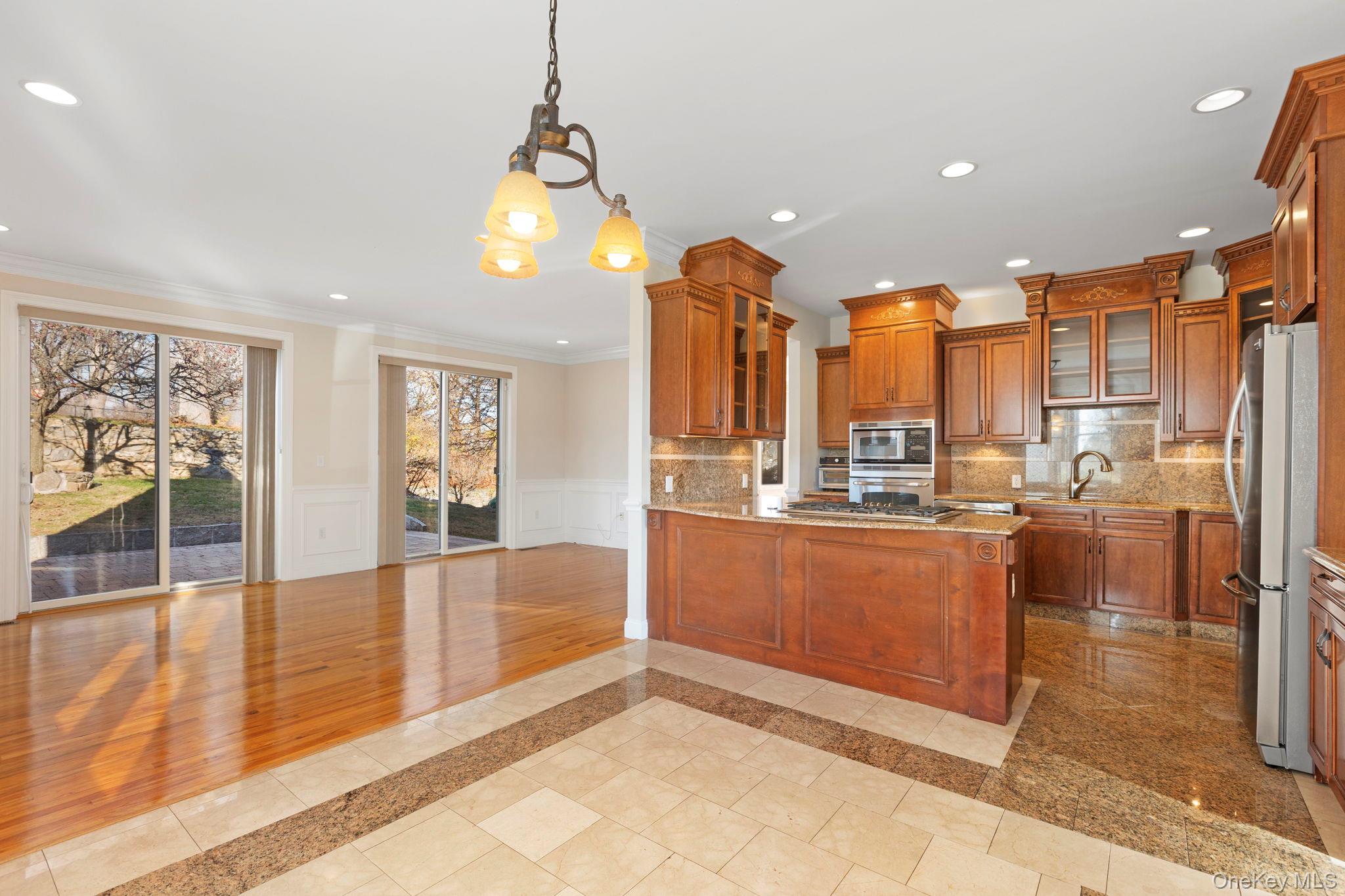 #17 photo, 44 Hillwood Place, 纽约州 Yonkers , NY 10710