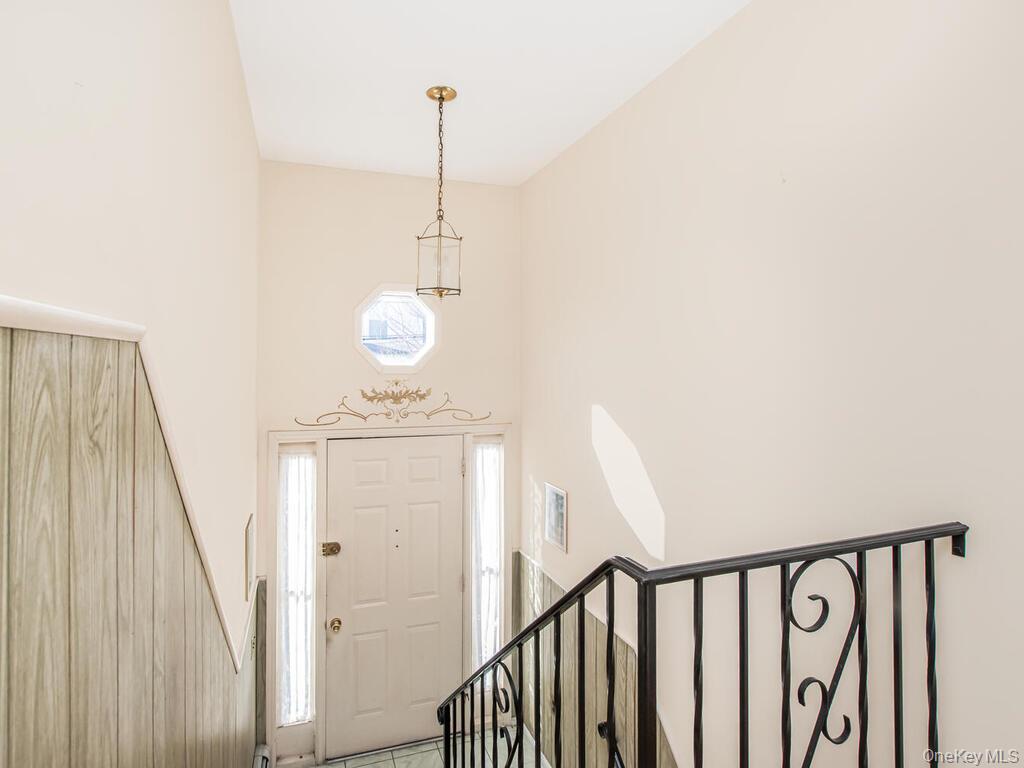 #2 photo, 127 Bellevue Place, 紐約州 Yonkers , NY 10703