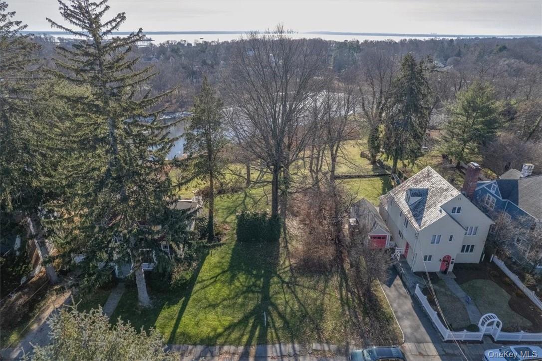 #1 photo, 729 Stuart Avenue, Mamaroneck , NY 10543