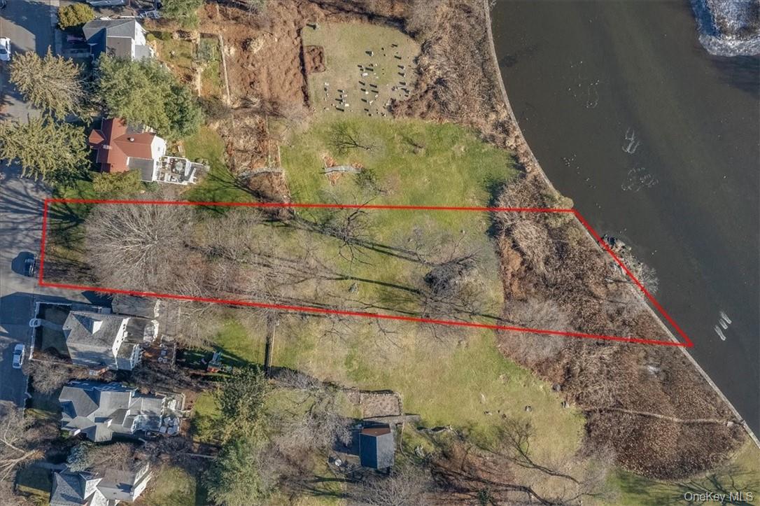 #15 photo, 729 Stuart Avenue, Mamaroneck , NY 10543