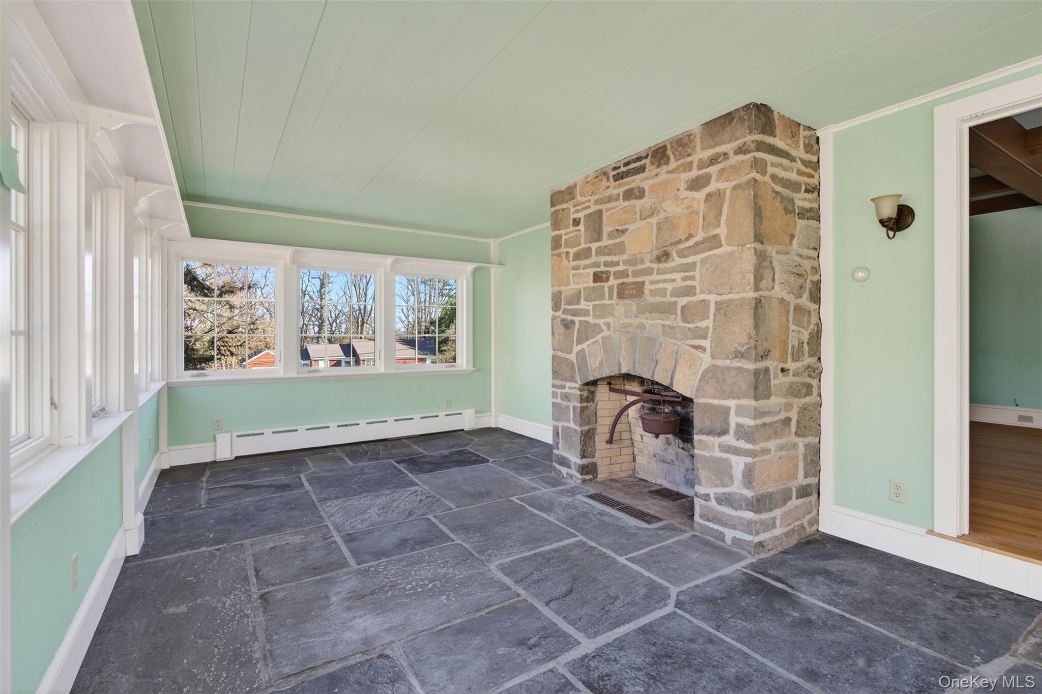 #18 photo, 80 Dunneman Avenue, Kingston , NY 12401