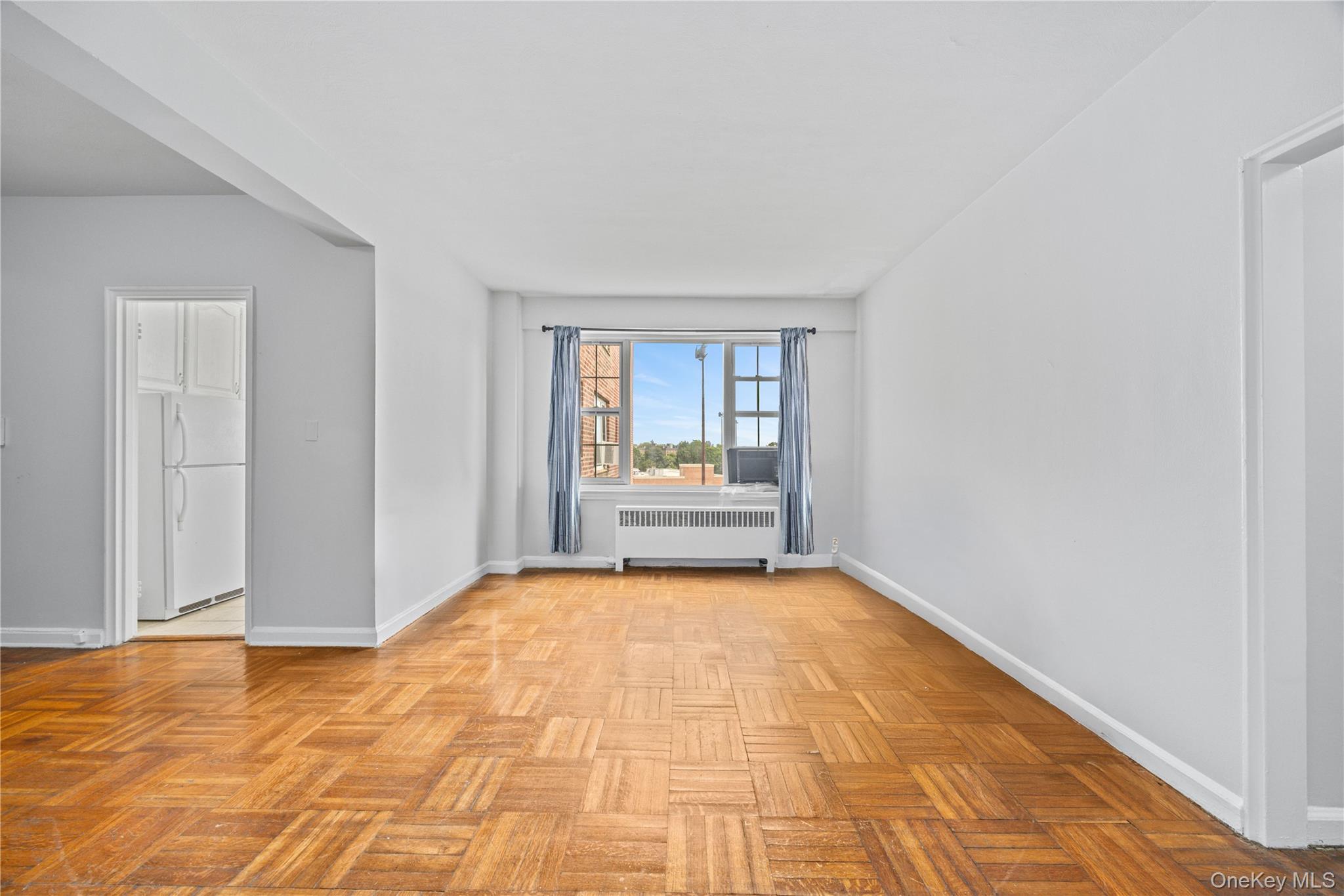 #3 photo, 210 Pelham Road, New Rochelle , NY 10805