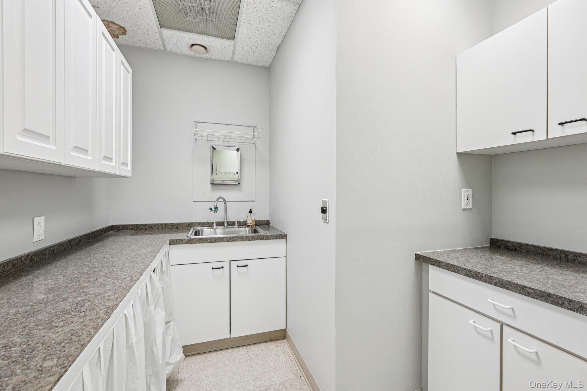 #20 photo, 970 N Broadway, Yonkers , NY 10701